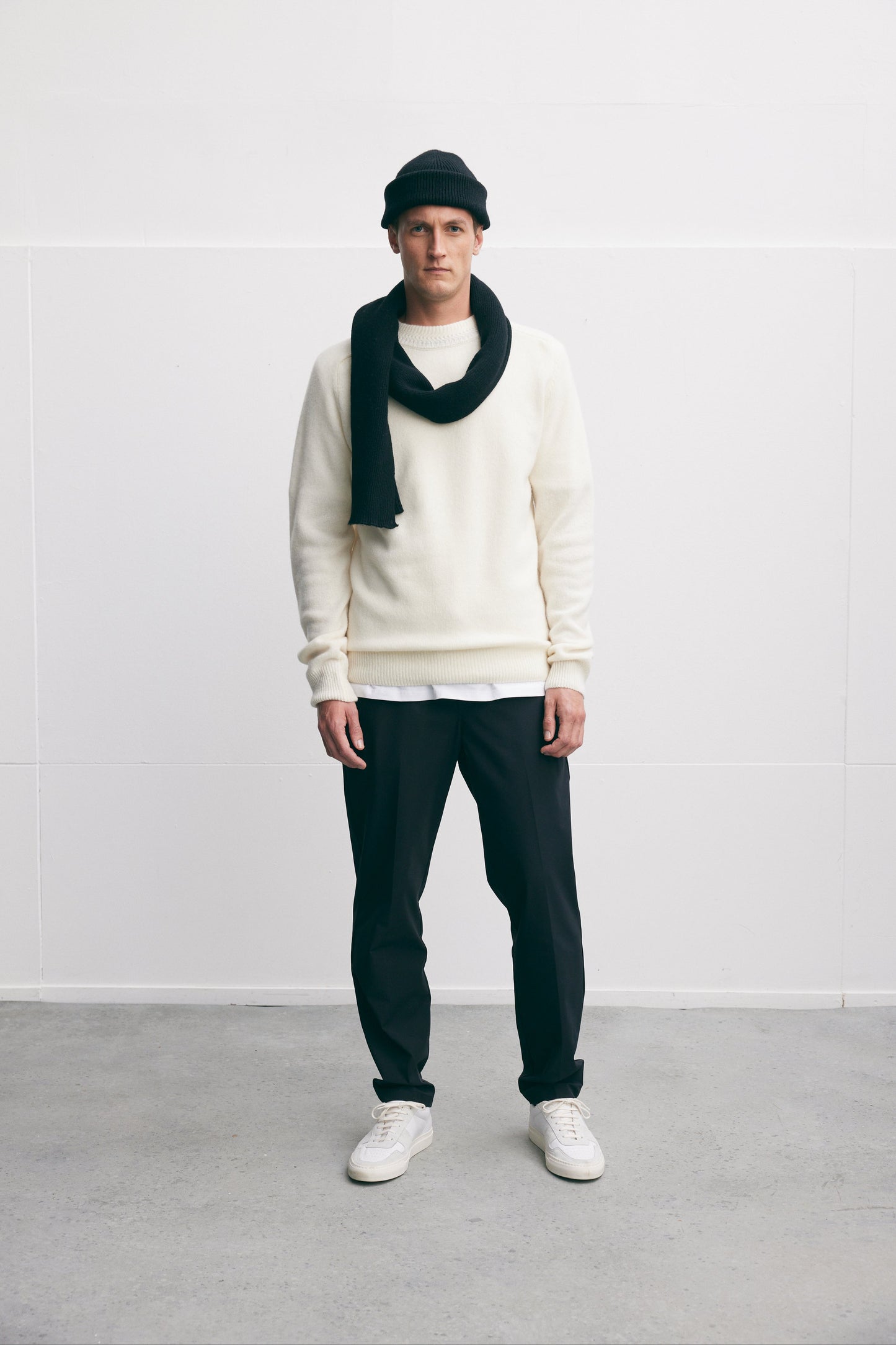 Round Neck Knit