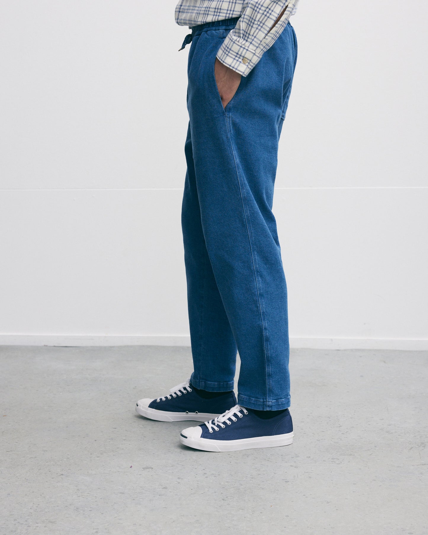 Relaxed fit trousers